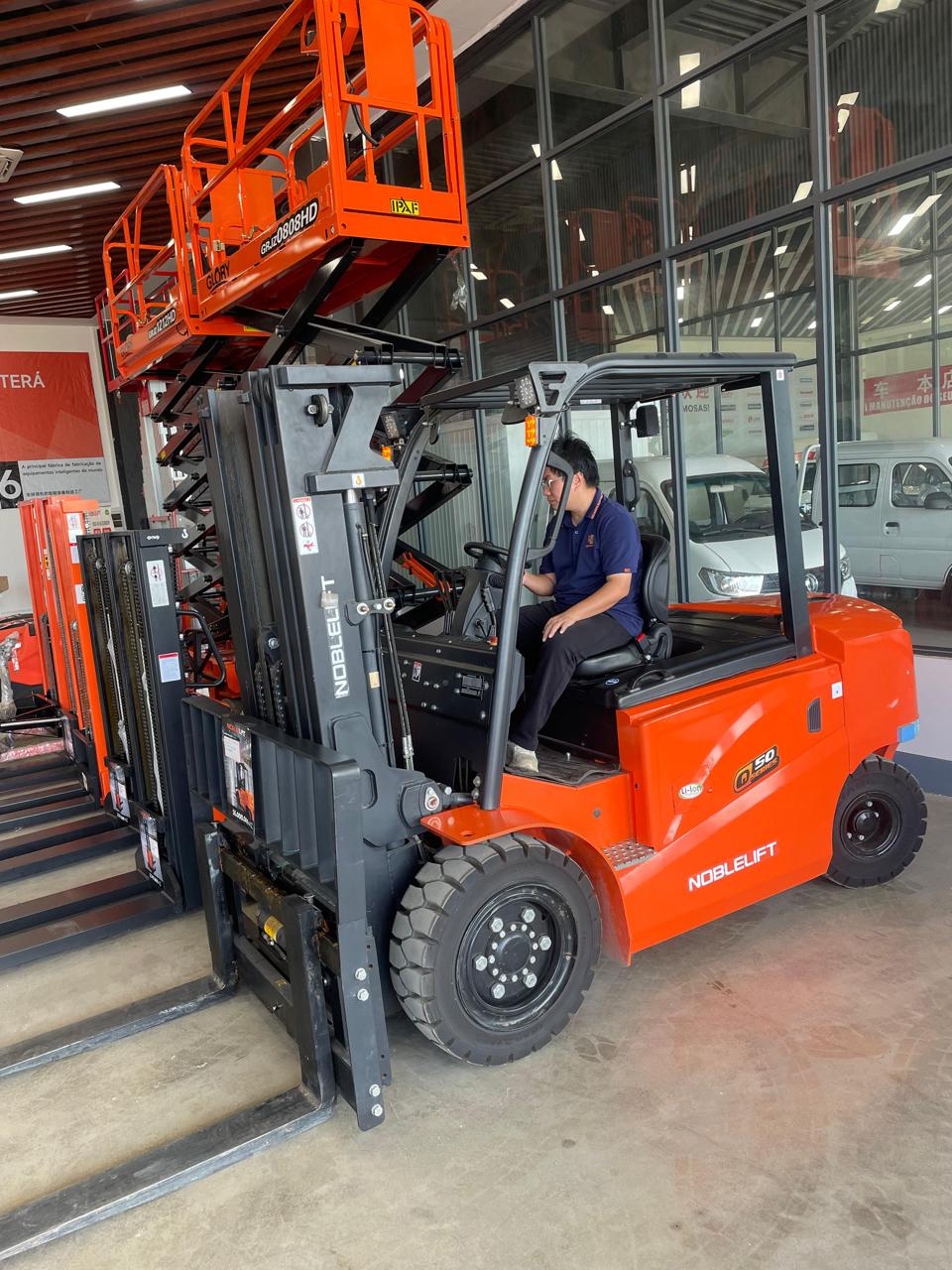 Equipamento Noblelift